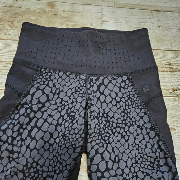 Athleta TruCool Capri Leggings Crocodile Stealth SZ XXS Small Yoga Black 348588 - Picture 4 of 13